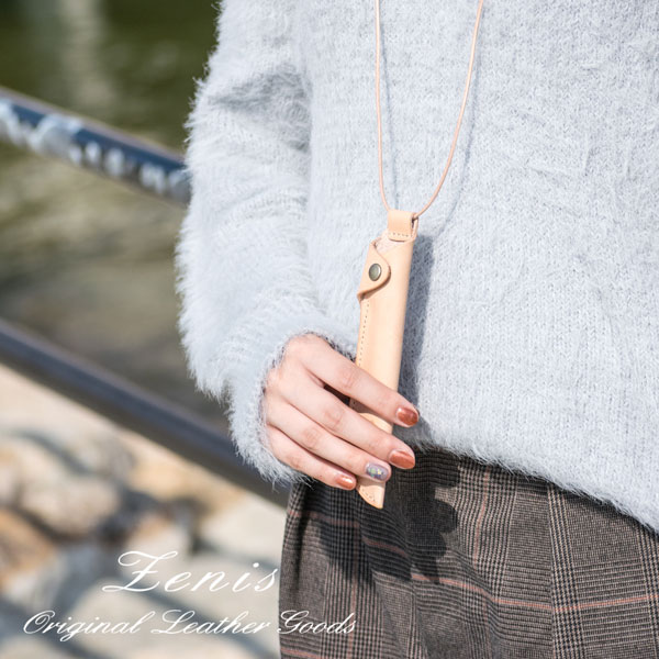 楽天市場】ペンホルダー ネックストラップ 首掛け 本革 革 レザー