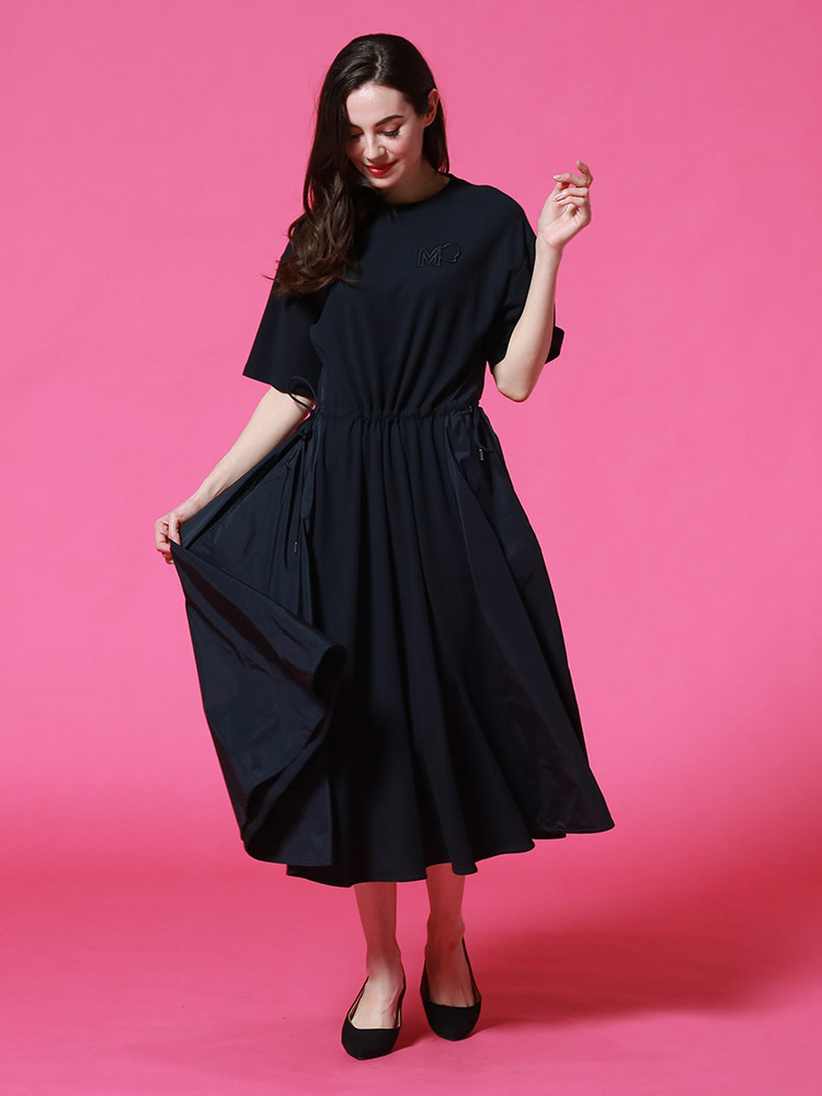 Moncler レディース Sale 8 A ゼンオンライン店 カット ワンピース ブランド 刺繍 21年春夏新作 ロング ブランド カット ワンピース ロゴ モンクレール トップス ワンピース モンクレール レディース コットン フレア ワンピース Mcl8i 半袖 切替 Moncler