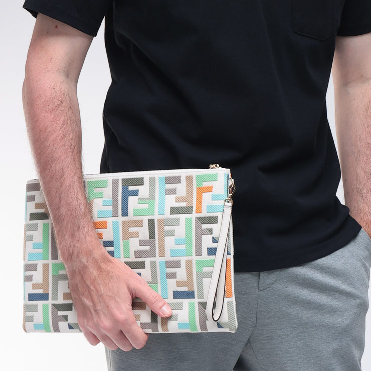 楽天市場】FENDI フェンディ クラッチバッグ CLUTCH PACK 7VA564