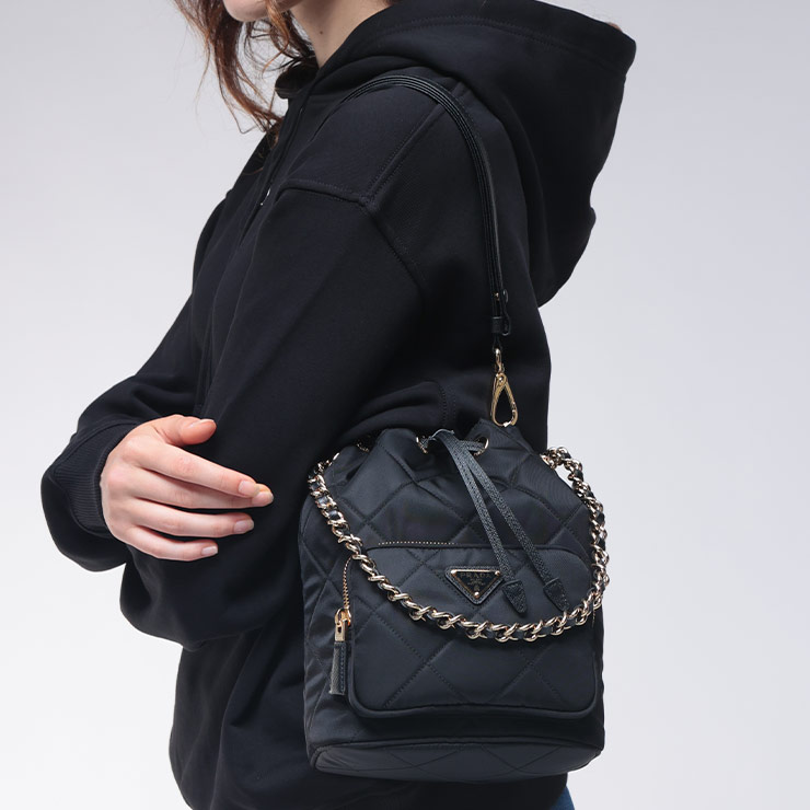 楽天市場】【5のつく日限定☆10%クーポン☆】プラダ PRADA ショルダー