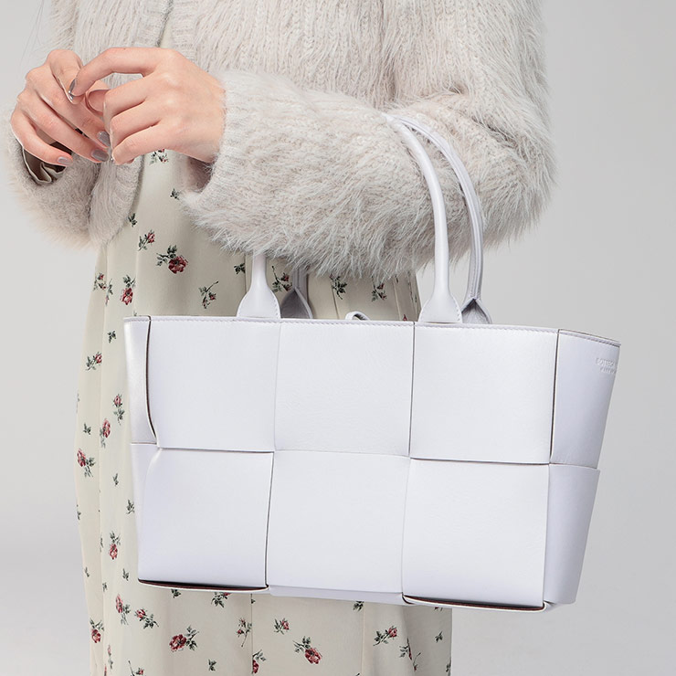 楽天市場】ボッテガヴェネタ BOTTEGA VENETA トートバッグ