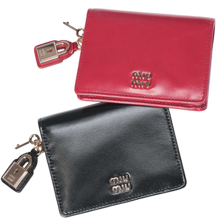 ミュウミュウ レディース 財布 MIU MIU ロゴ レザー ロックチャーム 二つ折り財布 ミニ財布 MIU5MV20421IGA ブランド ウォレット ブラック レッド プレゼント ギフト sale_8_a｜ゼンオンライン店