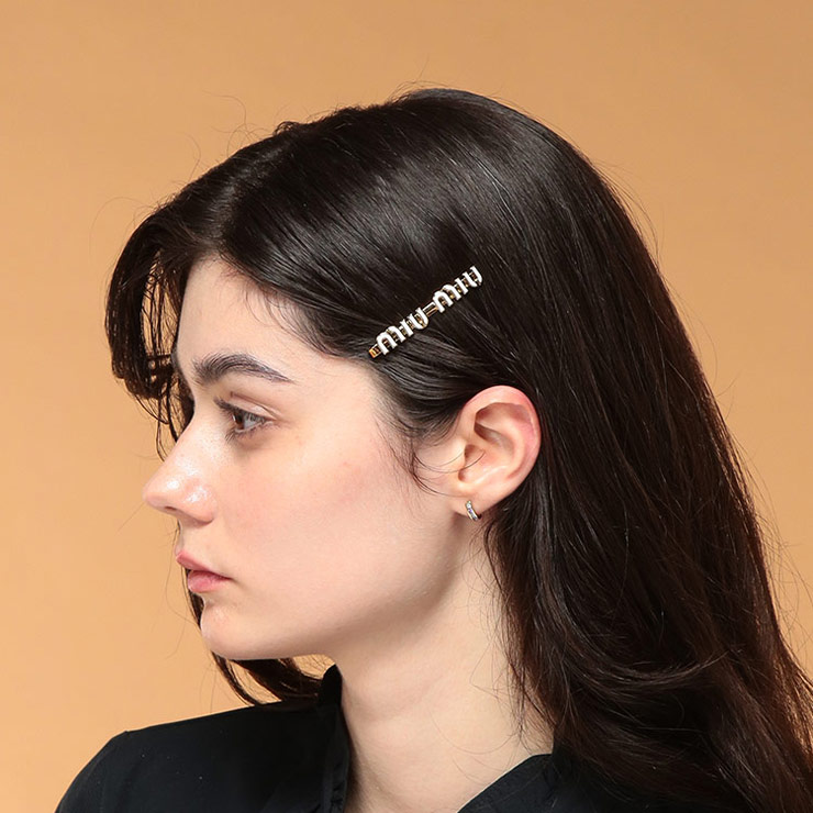 ミュウミュウ レディース ヘアピン MIU MIU ロゴ エナメルメタル MIU5IF1462F6T ブランド アクセサリー ヘアクリップ ギフト プレゼント｜ゼンオンライン店