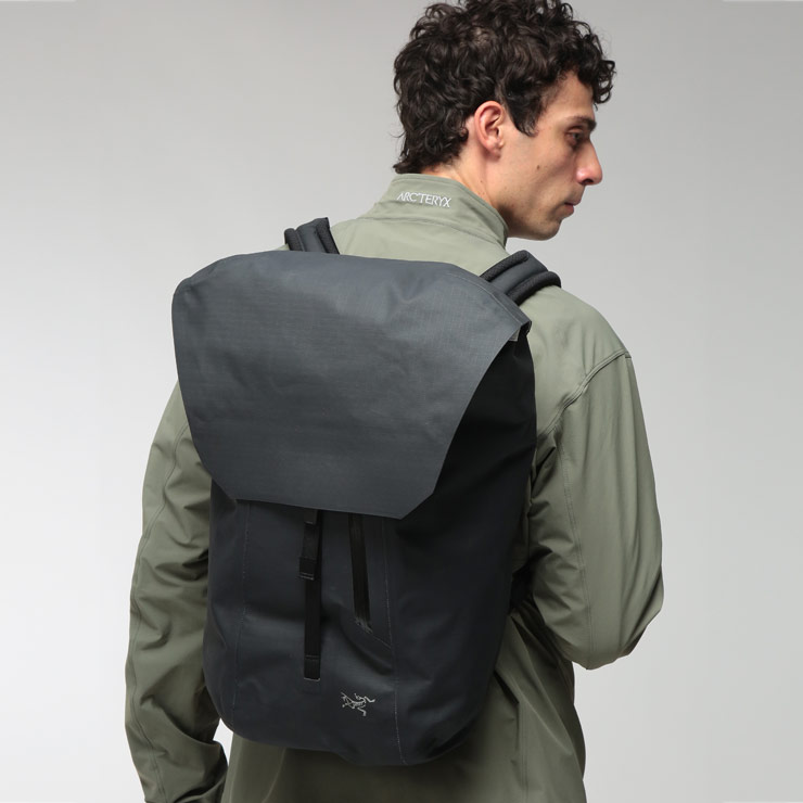 アークテリクス メンズ バックパック ARC'TERYX ワンポイント フラップ グランヴィル 25 バックパック ARCX000009625 ブランド 鞄 バッグ リュック 通勤 通学 アウトドア｜ゼンオンライン店