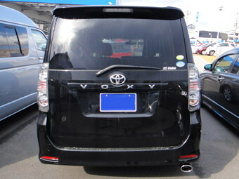【メーカー直送品】5ZIGEN マフラーカッター TOYOTA ヴォクシー(Z) ZRR70W _MC10-15211-002