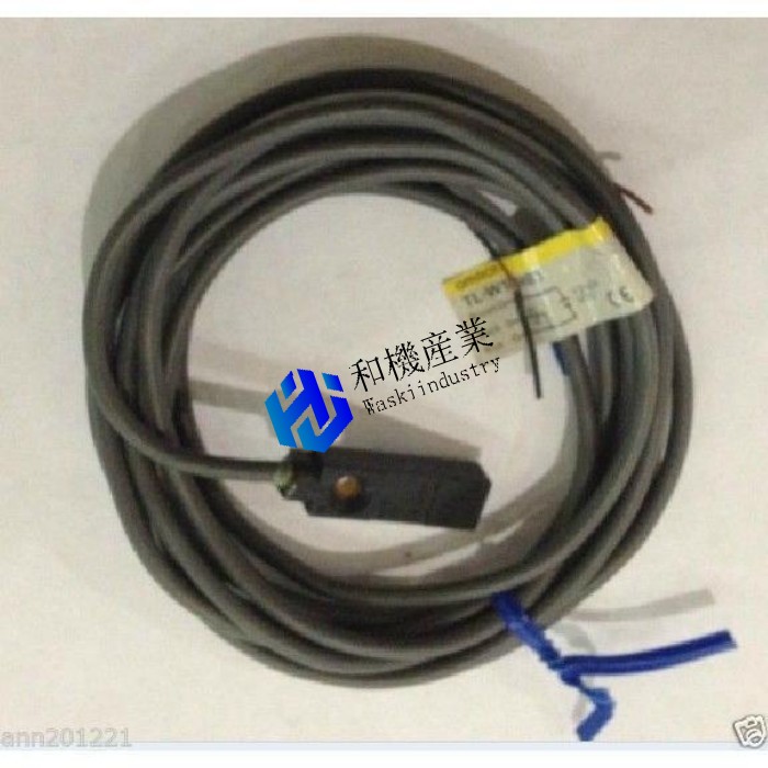 【新品★貨物輸送無料】OMRON TL-W1R5MD1 オムロン 【６ヶ月引きうける】