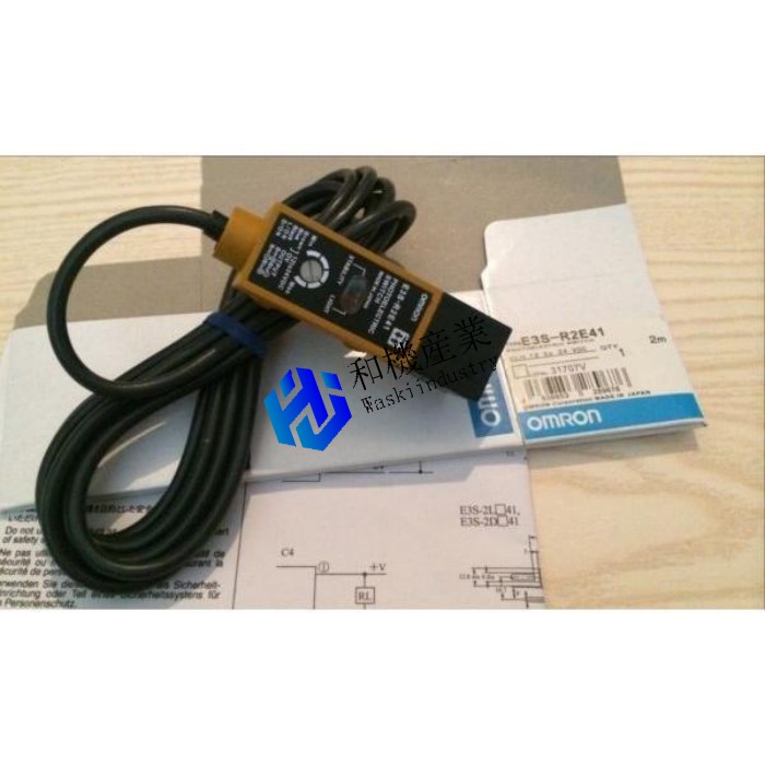 【新品★送料無料】OMRON E3S-R2E41 【６ヶ月保証】 19,600円