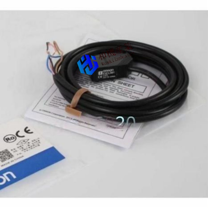【新品★送料無料】オムロン 光学センサー E3Z-R86 【6ヶ月保証】