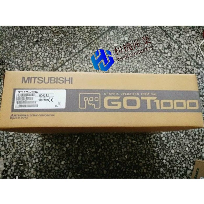 【新品★貨物輸送無料】MITSUBISHI/三菱 タッチパネル GT1575-VNBA【６ヶ月引き受ける】