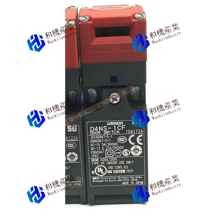 【新品★送料無料】OMRON D4NS-1CF 小形セーフティ・ドアスイッチ/スライドキーユニット 【６ヶ月保証】