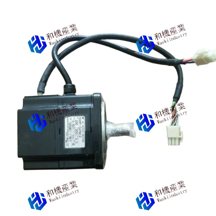 【新品★貨物輸送無料】 New Servo Motor SGMP-02AW12 SGMP02AW12 【６ヶ月引き受ける】
