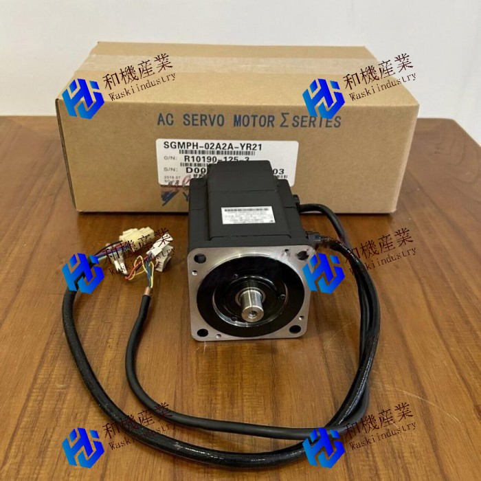 【新品★送料無料】オリジナル SGMPH-02A2A-ARR21 200W 200V 2.0A 0.637N.M 3000RPM ACサーボモ 【６ヶ月保証】｜和機産業