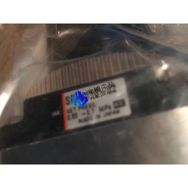 【新品★貨物輸送無料】クリーンレギュレータ SRH4110-02【6ヶ月引きうける】