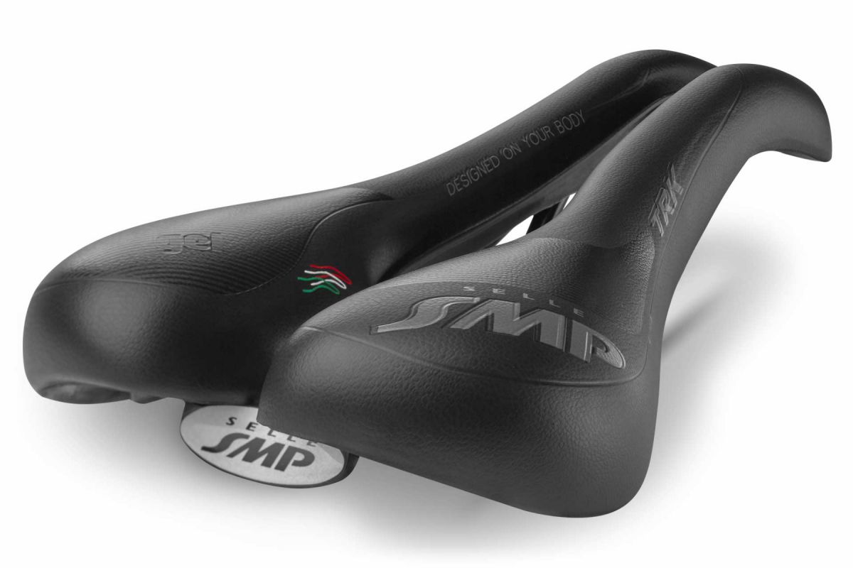 ●selle SMP(セラ エスエムピー) TRK MEDIUM GEL(ティーアールケイ ミディアムゲル) BLACK 黒いこと サドル TRKMEDGEL-NE 【北海道・沖縄・離島領域 送りとどける不可】
