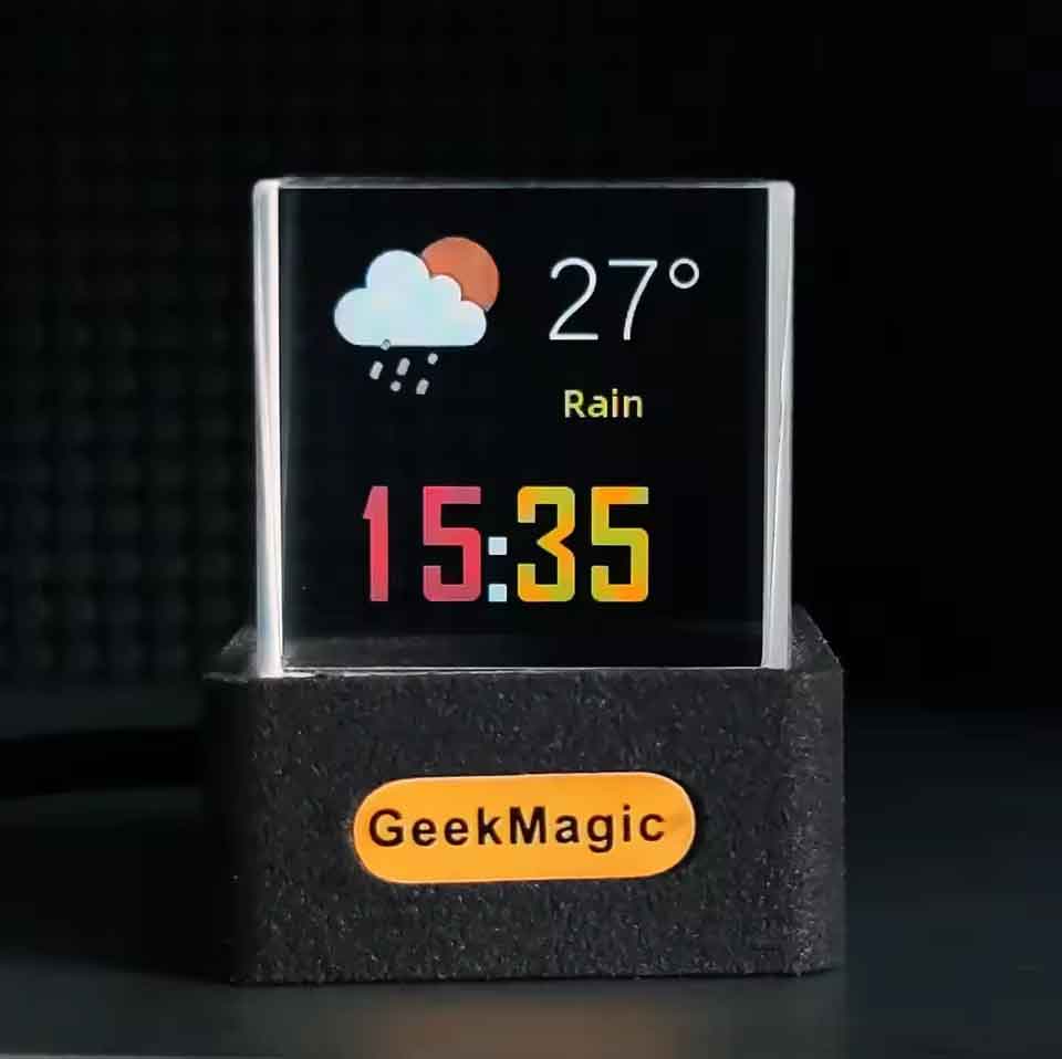 zmart GeekMagic GIFTV クリスタル キューブ フォトディスプレイ ホログラフィック デスクトップ スマート ウェザーステーション デジタル 時計 GIFアニメーション アルバム ホログラム時計 クリスタルフォト デジタルフォトフレーム GIFディスプレイ 日本語説明書付き