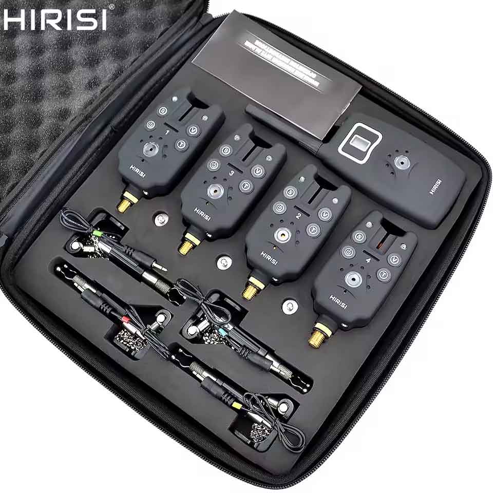 zmart Hirisi B1203S つり銭 バイトアラーム 1+4 書き割り、EVA 容れもの入り口・入口 4 個の点火装置付き添い人スインガー付き添い人 鯉つり銭用 ロッドポッド フィッシングアラーム つり銭用検出器 律動的な調子手 竿立て フィッシングベル 釣り竿保持者 LED表示計器 日本語明らかにする書付き添い人