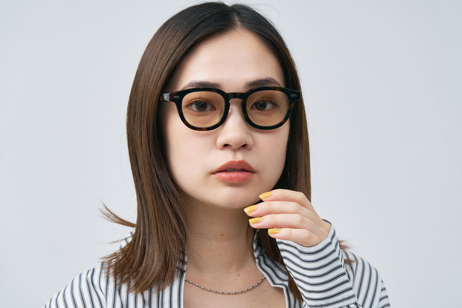 ウェリントン型 サングラス（ブラウン） Zoff AOI IHARA ゾフ 伊原 葵