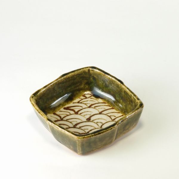 楽天市場】【美濃焼】窯元蔵珍窯 織部千鳥 向付 : 蔵珍窯