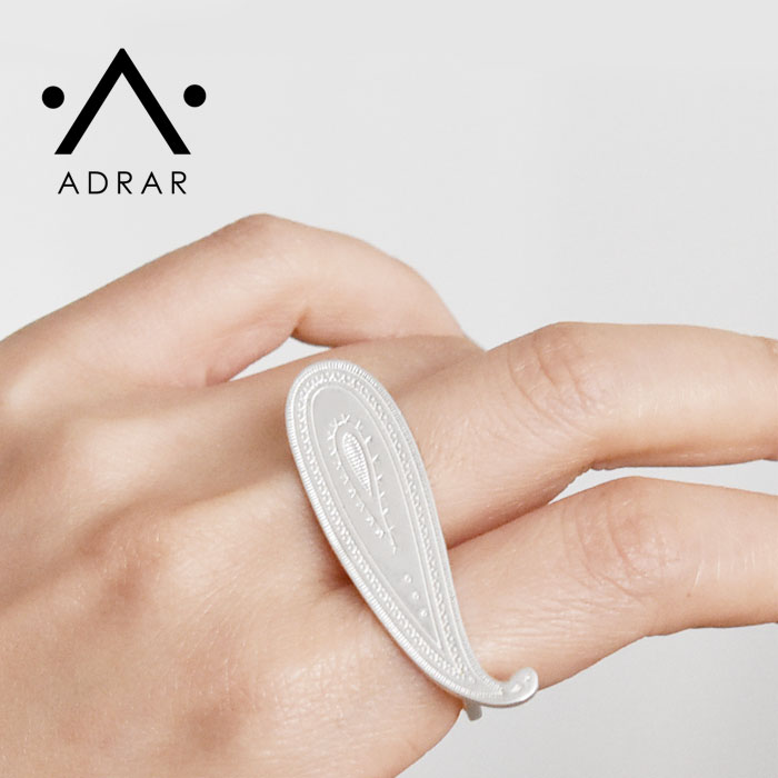 【待望の最新作】≪ADRAR≫ アドラル ペイズリー モチーフ デザイン シルバー ダブルリング ダブルフィンガー リング 2本指リング ネイティブジュエリー Paisley Double Ring (Silver) レディース ギフト ラッピング｜ZUTTOHOLIC 8,624円