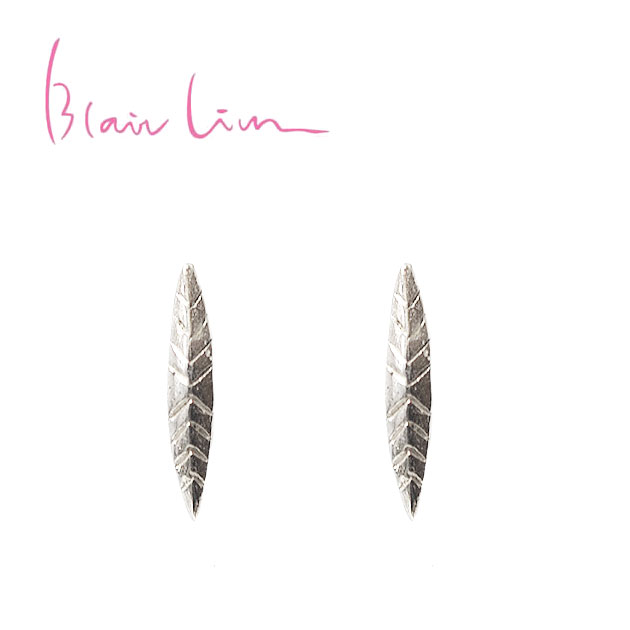 【再入荷】≪Blair Lim≫ ブレアリム シンプル リーフ モチーフ シルバー スタッズ ピアス ブランドボックス付き SV925 Simple Leaf Earrings (Silver) レディース ギフト ラッピング