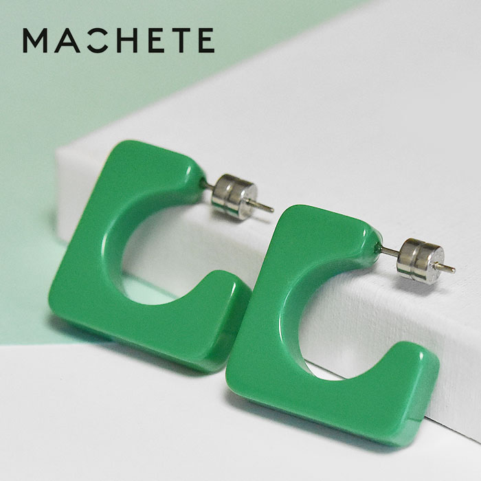 【待望の最新作】≪MACHETE≫ マシェット グリーン 緑 スクエア 正方形 ボリューム フープ ピアス Atlas Hoops (Green) レディース ギフト ラッピング|ZUTTOHOLIC