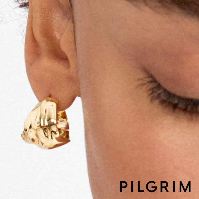 【待望の最新作】≪PILGRIM≫ ピルグリム ハート モチーフ フープ ピアス ゴールド Iris Earrings (Gold) レディース ギフト ラッピング